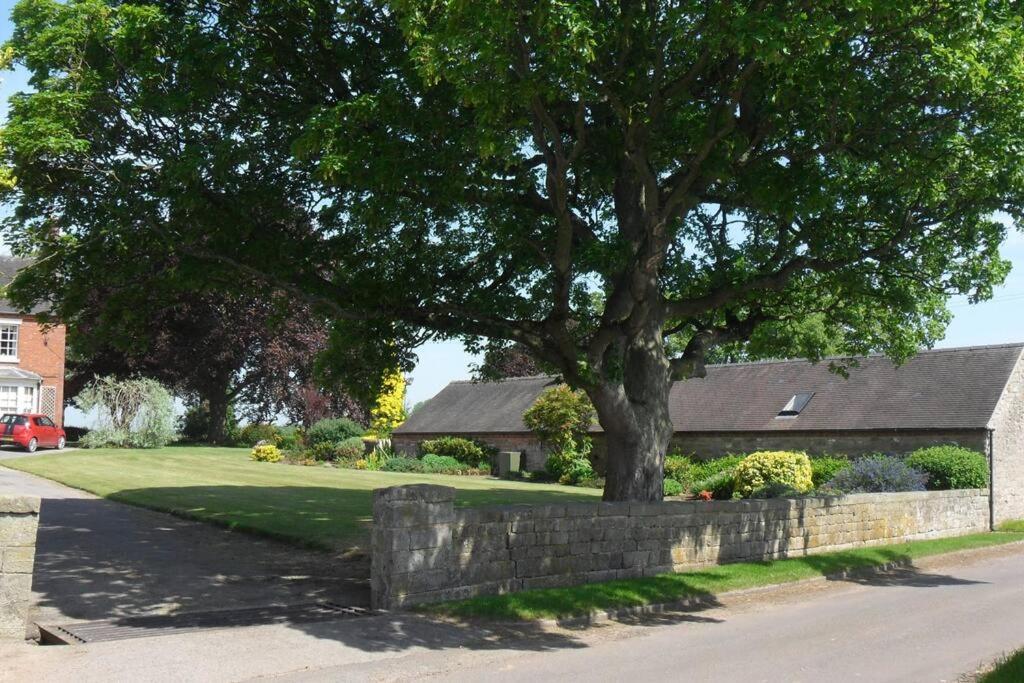 Villa Courtside Barn, Lynn, Newport Newport  Esterno foto