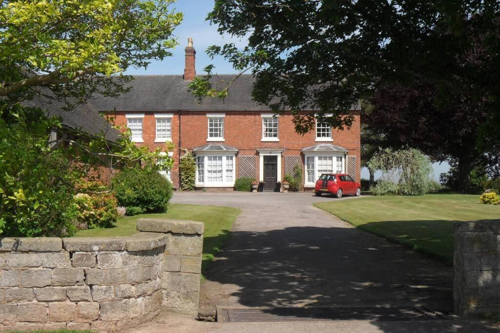 Villa Courtside Barn, Lynn, Newport Newport  Esterno foto